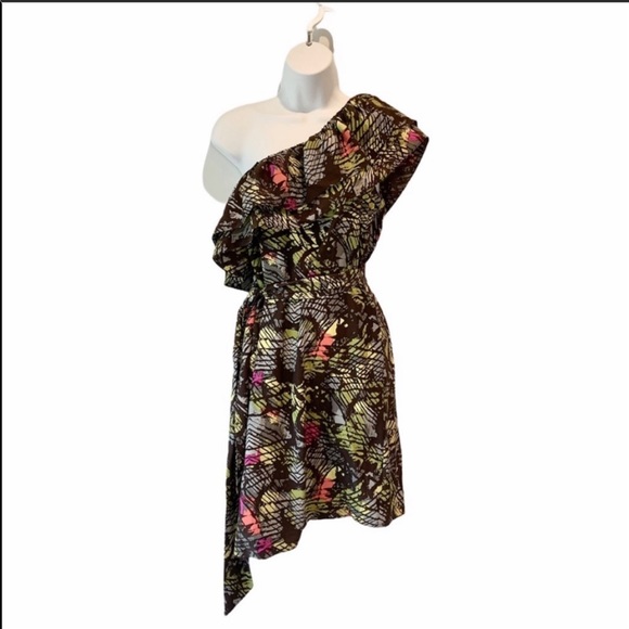 Alice & Trixie Silk One Shoulder Belted Dress - Picture 9 of 9